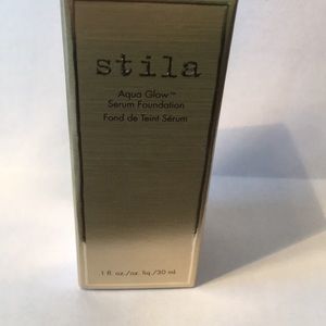 Stila aqua glow serum foundation
